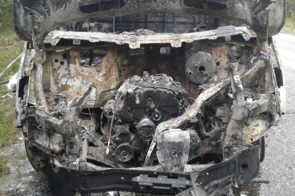 Грузовик с товаром сгорел на юге Архангельской области 